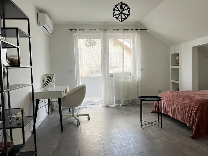 Schlafzimmer 2