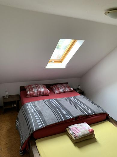Altbau DG Zimmer 3