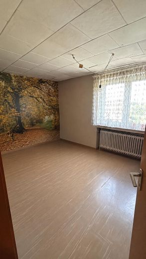 House with large plot in Wassenberg - plenty of potential for craftsmen – Einliegerwohnung Schlafzimmer
