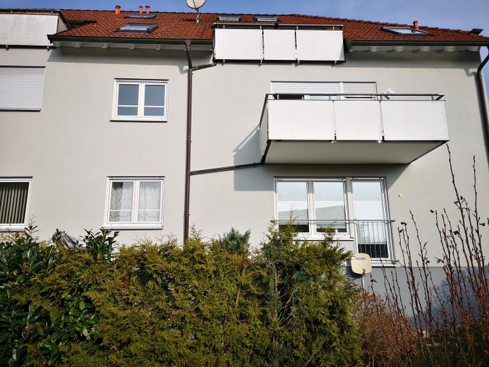 KIST'in kalbinde, 88 m², büyük, aydınlık 3 odalı daire, özel kiralık – Süd
