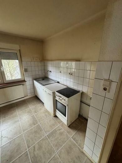 RENDITEOBJEKT - Mehrfamilienhaus (3WE) - Mehrgenerationenhaus - Großfamilie - KAPITALANLAGE! – 2 OG mit Balkon (7)
