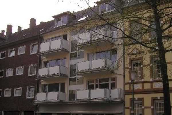 Frohnhausen’ın tam ortasında, yeşillikler içinde yaşayın