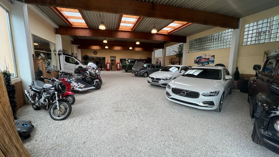 Autohaus – Foto 14