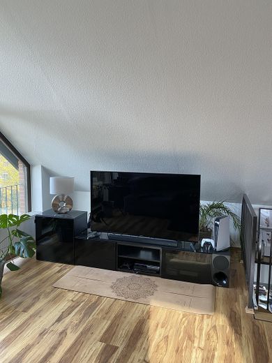 Attraktive 2-Zimmer-Maisonettewohnung in bevorzugter Wohnlage von Ratingen-Lintorf zu vermieten – Galerie