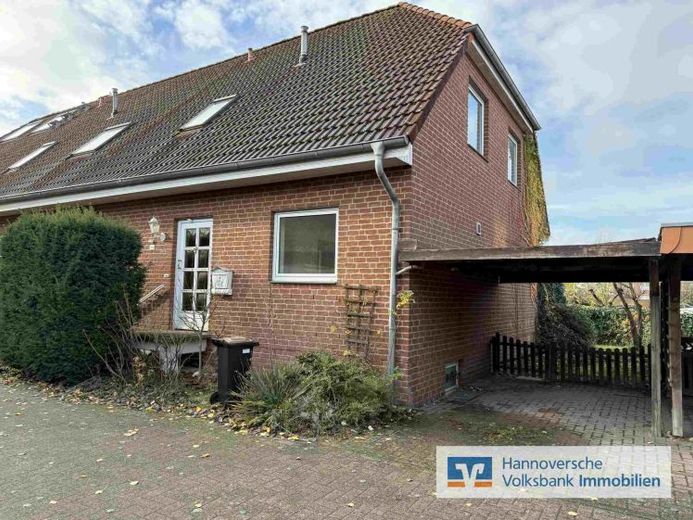 Wettmar: End-terrace house in the center – Foto 1