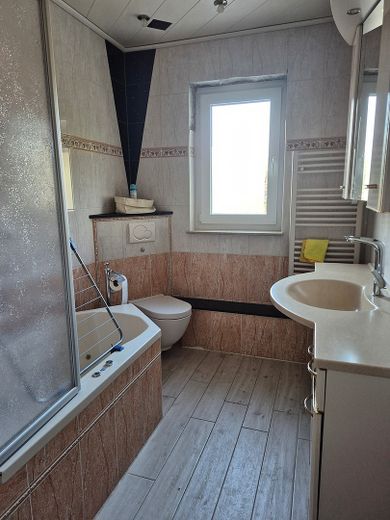 3,5 locali cucina bagno con giardino di 170 mq sauna e terrazza a Wächtersbach in affitto – Photo 9