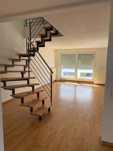 Wohnzimmer, Treppe zum Studio