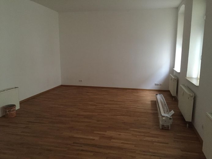 Wohn- u. Schlafzimmer II