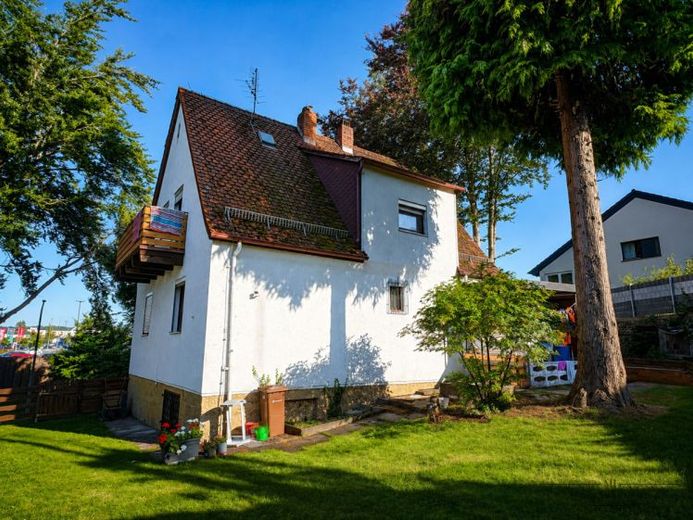La vostra visione. Il vostro terreno. La vostra casa dei sogni. – Grande potenziale a Pegnitz – Foto 1