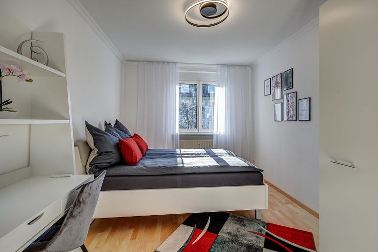 Tam donanımlı: Altperlach’ta S-Bahn’a yakın modern ve sessiz 3 odalı daire – Photo 27