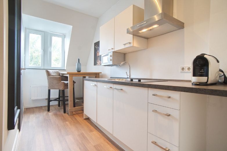 Modern und komfortabel ausgestattet: Apartment mit W-LAN als Hotelalternative in ruhiger, zentraler Lage – bce6a22d44690ff7bf09300619d8a5b364c32508.jpg
