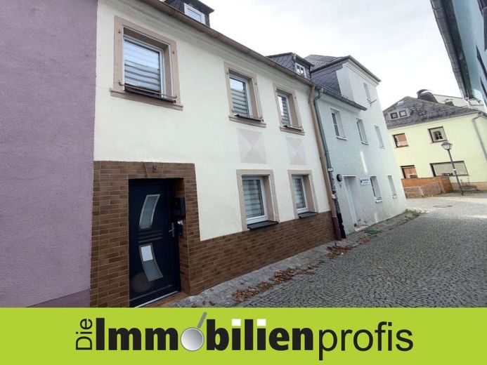 Naila: Charmantes Stadthaus mit Dachterrasse – Photo 1