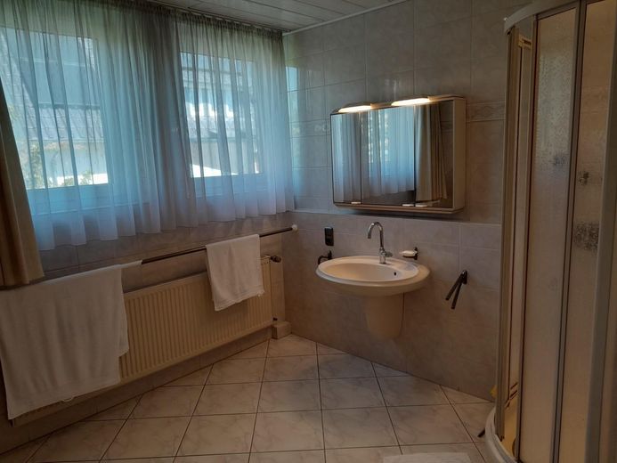 Duschbad OG