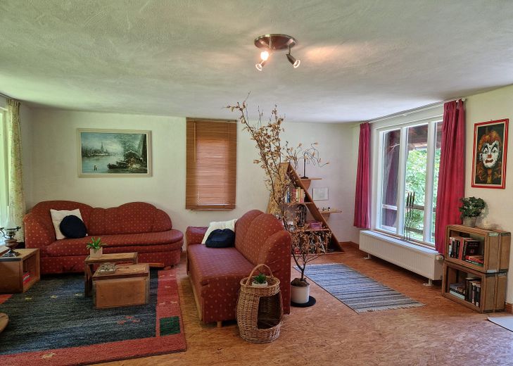 Landhaus am Rande des Nationalparks Hunsrück-Hochwald – Wohn-Schlafzimmer Bienenhaus