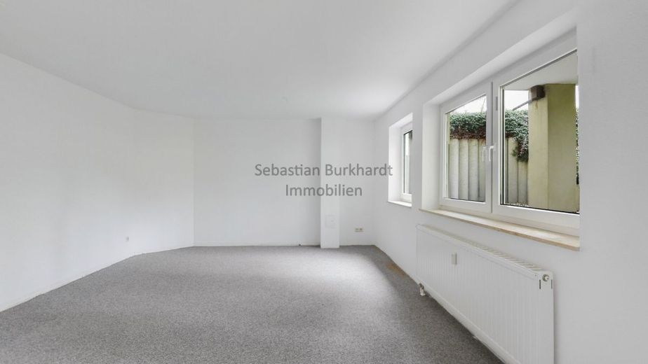 *** Preissenkung: Kapitalanleger oder Eigennutzer? Eigentumswohnung in Ilmenau – Wohnzimmer