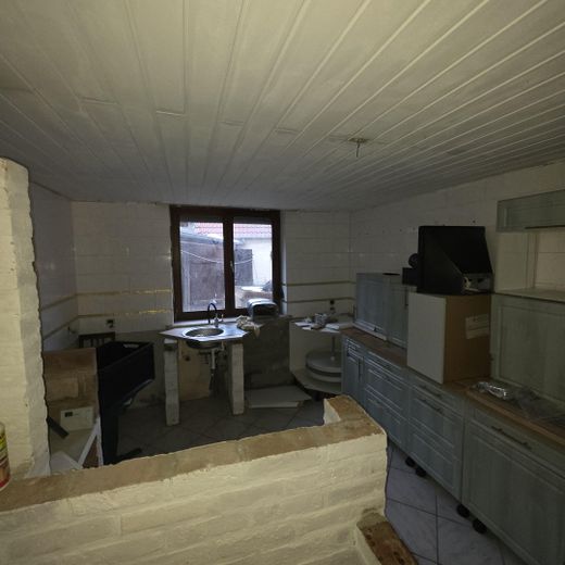 Wohnzimmer mit offn. Küche 