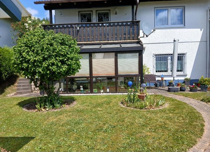 PROVISIONSFREI - Großer, charmanter  Bungalow mit Untergeschoß - keine Renovierungen, nur einziehen! – Südeite mit gepflegtem Garten
