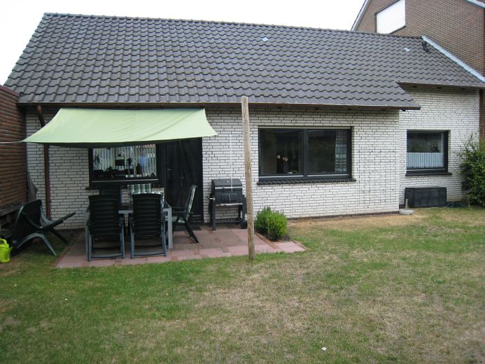 Schöne Einliegerwohnung im Erdgeschoss mit Garten in Vechta – Garten/ Terrasse