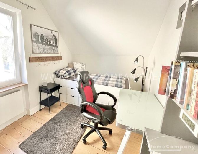 Friedrichsdorf (8070868) Komplett möbliert, ausgestattetes 7 Zimmer Haus – 83212075c6f167d0f67af947d64ac4bab4e41bc2.jpg