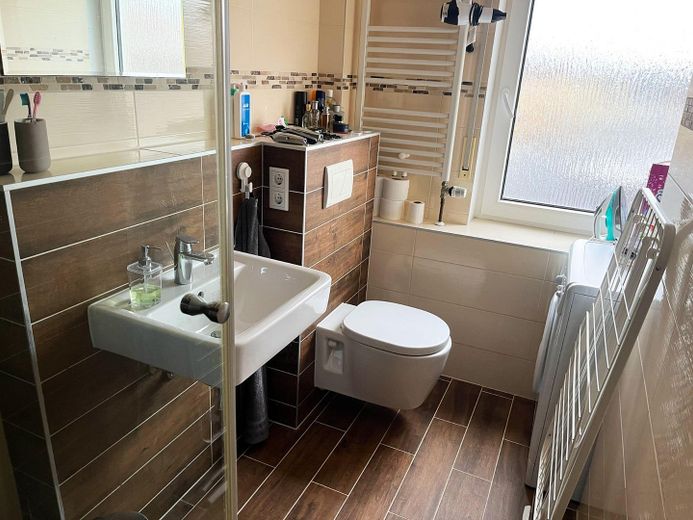 Appartamento di 1 locale completamente ristrutturato con cucina abitabile aspetta il nuovo proprietario! – Foto 6
