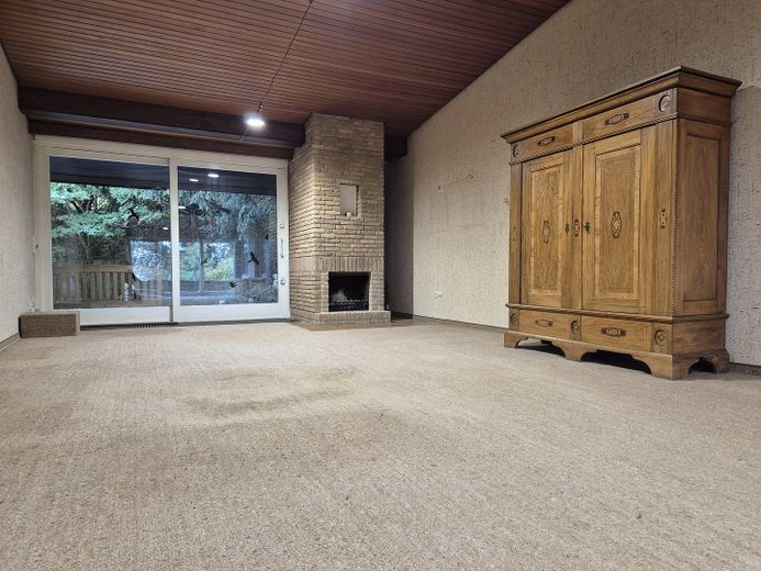 Maison d’architecte représentative dans un emplacement privilégié de Bad Nenndorf – Wohnzimmer Südseite