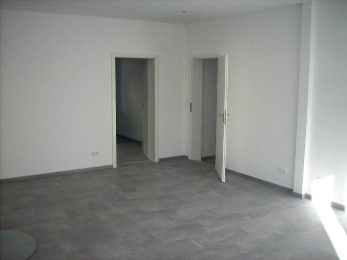 Première occupation - Appartement de 4 pièces rénové au rez-de-chaussée à Obersprockhövel – Wohnzimmer