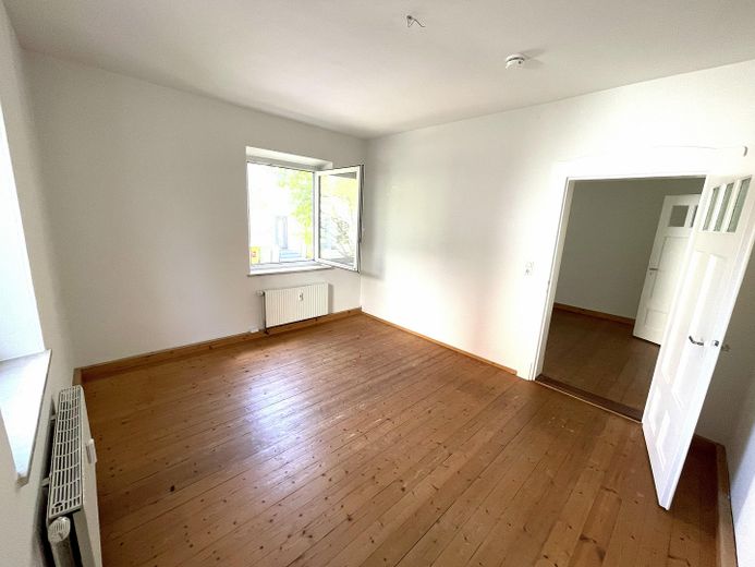 Belbe T3 au calme à Kriegshaber – Wohnzimmer
