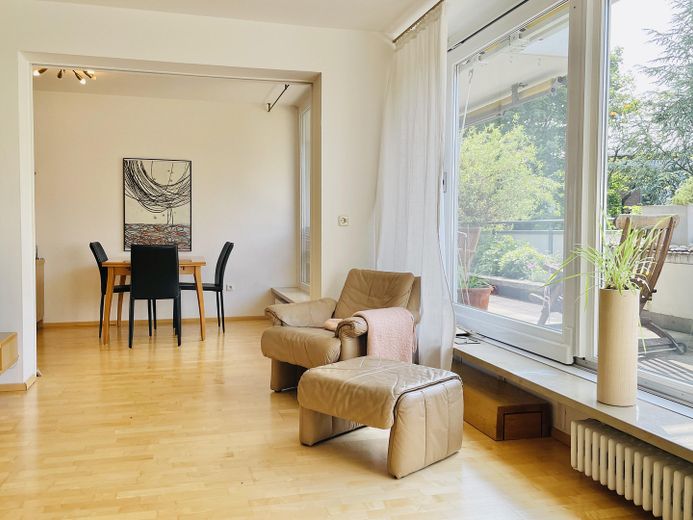 Durchgang zum Esszimmer