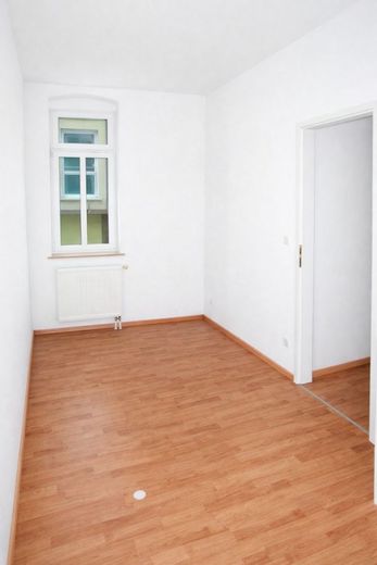 Vermietete Eigentumswohnung im beliebten Norden von Halle! – Arbeits-oder Kinderzimmer