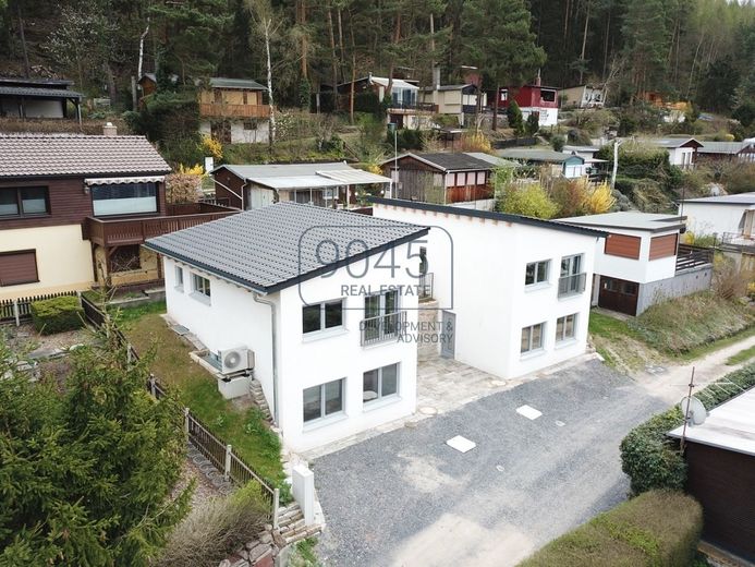 Rarität: Exklusives Ferienhaus mit Seeblick - Ihr privates Refugium am Thüringer Meer