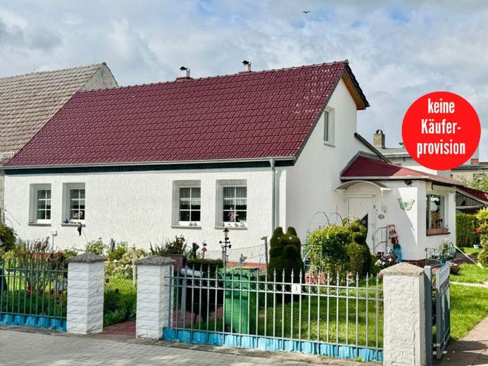 HORN IMMOBILIEN ++RESERVIERT! gemütliches Haus in Strasburg (Uckermark) zu verkaufen – Foto 1