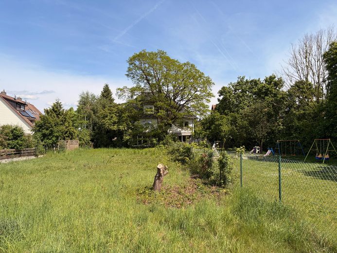 Attraktives Bau-Grundstück in Möhrendorf – Ideal für EFH oder Doppel-Haus (Teilung möglich) – Ansicht aus Westen