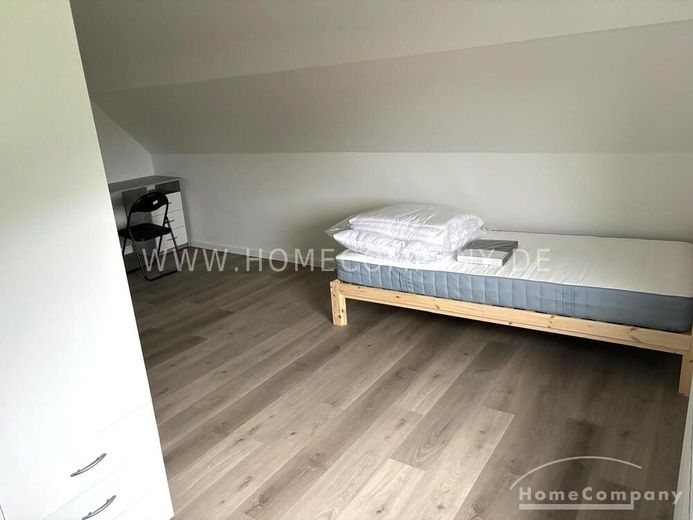 25769 HomeCompany Dresden सुसज्जित 4-कमरों वाला मेज़ोनेट अपार्टमेंट, Dresden-Gittersee में, अधिकतम 6 व्यक्ति – b1306b7aac31a8ce175df2ea559b8b10d9bc2f14.jpg
