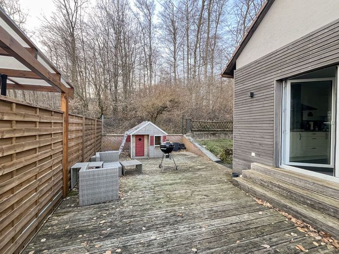 Renditestarke Kapitalanlage! MFH (4 Parteien) in Top-Zustand in Waldrandlage von Wiesbaden Naurod!!! – OG Terrasse