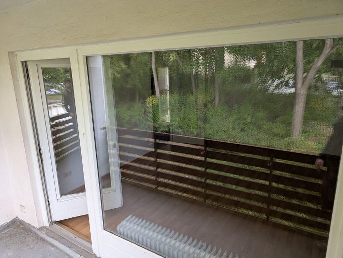 Sofort frei in Berlin-Steglitz: Helle 3-Zimmer-Wohnung mit Südbalkon + Stellplatz + provisionsfrei – Südbalkon