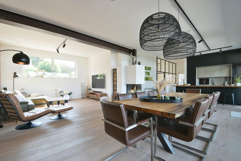 Moderna casa unifamiliar con ambiente tipo loft en Kleinostheim – Foto 3