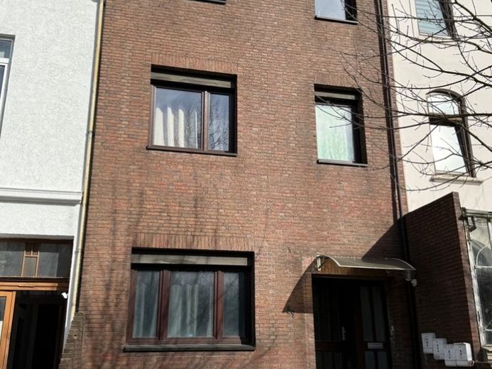 Kernsaniert in 2015! Nachhaltige Kapitalanlage mit stabilem Cashflow und Renditepotenzial – Foto 1
