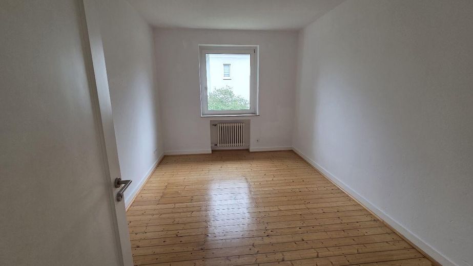 luminoso appartamento di 3,5 locali vicino all’Ostpark – Arbeitszimmer
