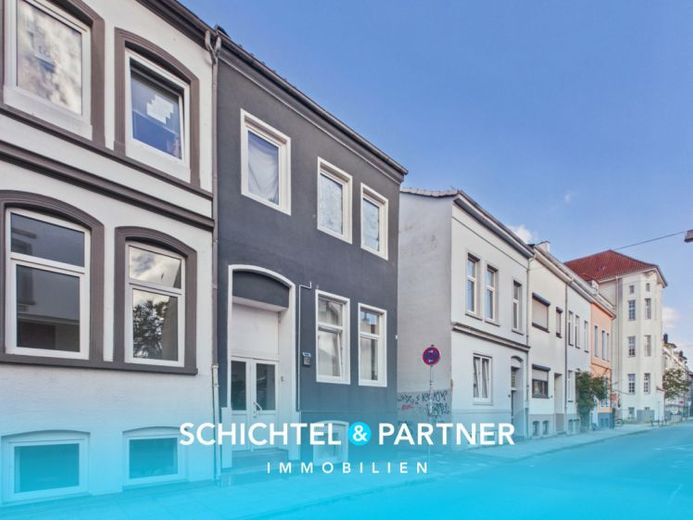 Neustadt | Mehrfamilienhaus in gefragter Lage mit Terrasse – Foto 1