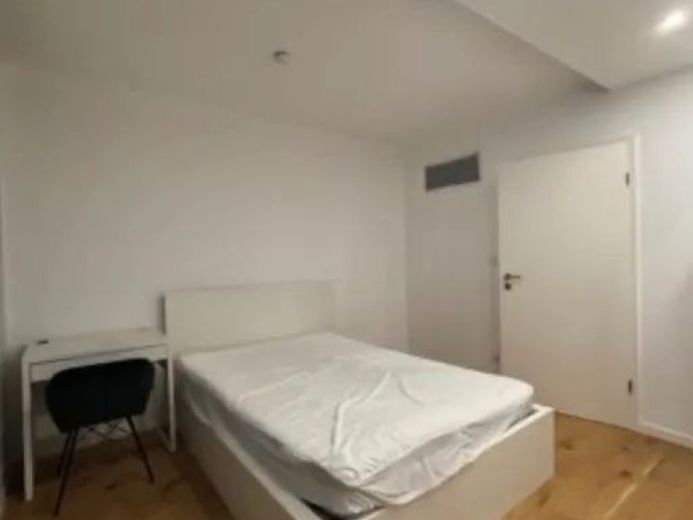Großes WG Zimmer in München-Bogenhausen – Foto 1