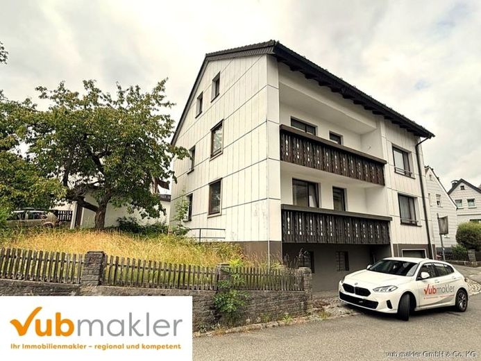 Charmantes Wohnhaus in Lippertsgrün mit Garten, Balkonen und vielseitigen Nutzungsmöglichkeiten – Photo 1