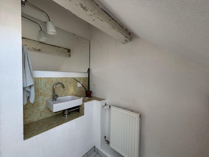 Mid-terrace house, side street in Fesenfeld, very good state of renovation, approx. 102.4 m², approx. €4,297/m² – Photo 20