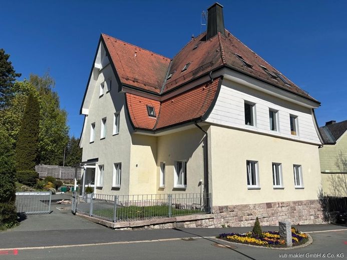 Attraktive Mehrfamilienvilla mit historischem Flair und Entwicklungspotenzial in Bad Steben – VUB0002393-2