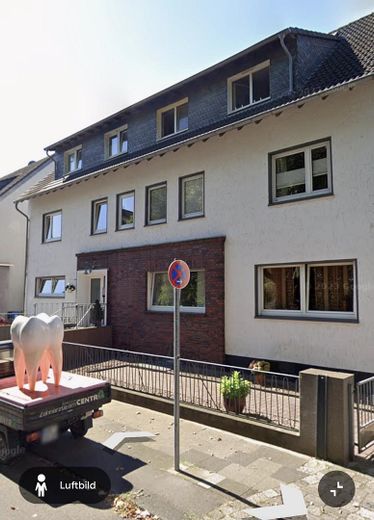 Spokojne mieszkanie 3,5-pokojowe w samym centrum Oberhausen – z dużym potencjałem – Zdjęcie 1