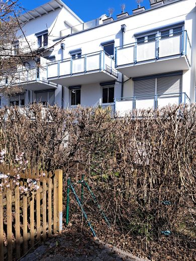 Haus-im-Haus in Feldkirchen – Rückansicht