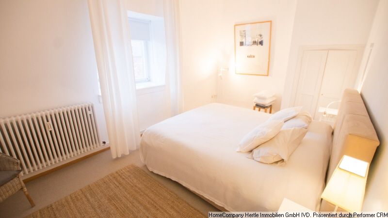 Ruhig und charmant möbliert in toller Altbau Maisonette-Wohnung für 3 -7 Monate in der Wiehre, Freiburg – b733739318d1cf74fd70f74e5c501494c63ab4c2.jpg