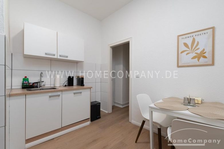Schöne 3 Zi.-Wohnung mit Loggia im 2. OG einen Mehrfamilienhauses in Uni-Nähe. – 5f7cbdec5b3b92ac9635684b6d0a03c23abfe897.jpg