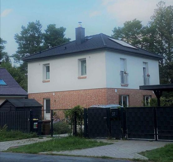 EFH Thälmannstr. 38 - fast neu - 4 Zimmer - 133 qm - Garten - Kita + Seenähe - provisionsfrei – Hausansicht