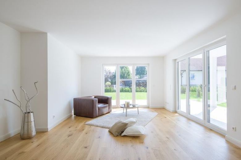 Neubau - freundliche 2-Zimmer-Wohnung mit Balkon – Beispielbild