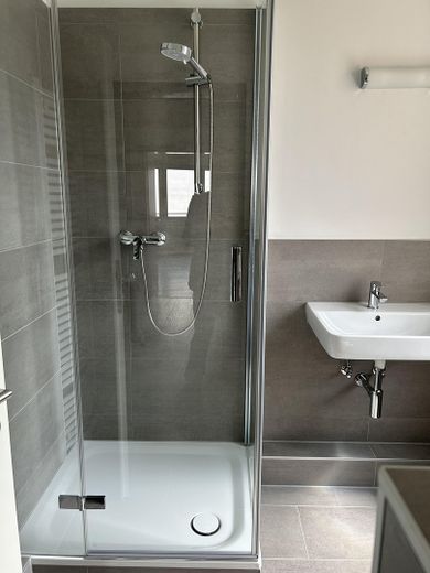 Penthouse tarzında tamamen yenilenmiş ve boş (kiralanmamış) – Bad